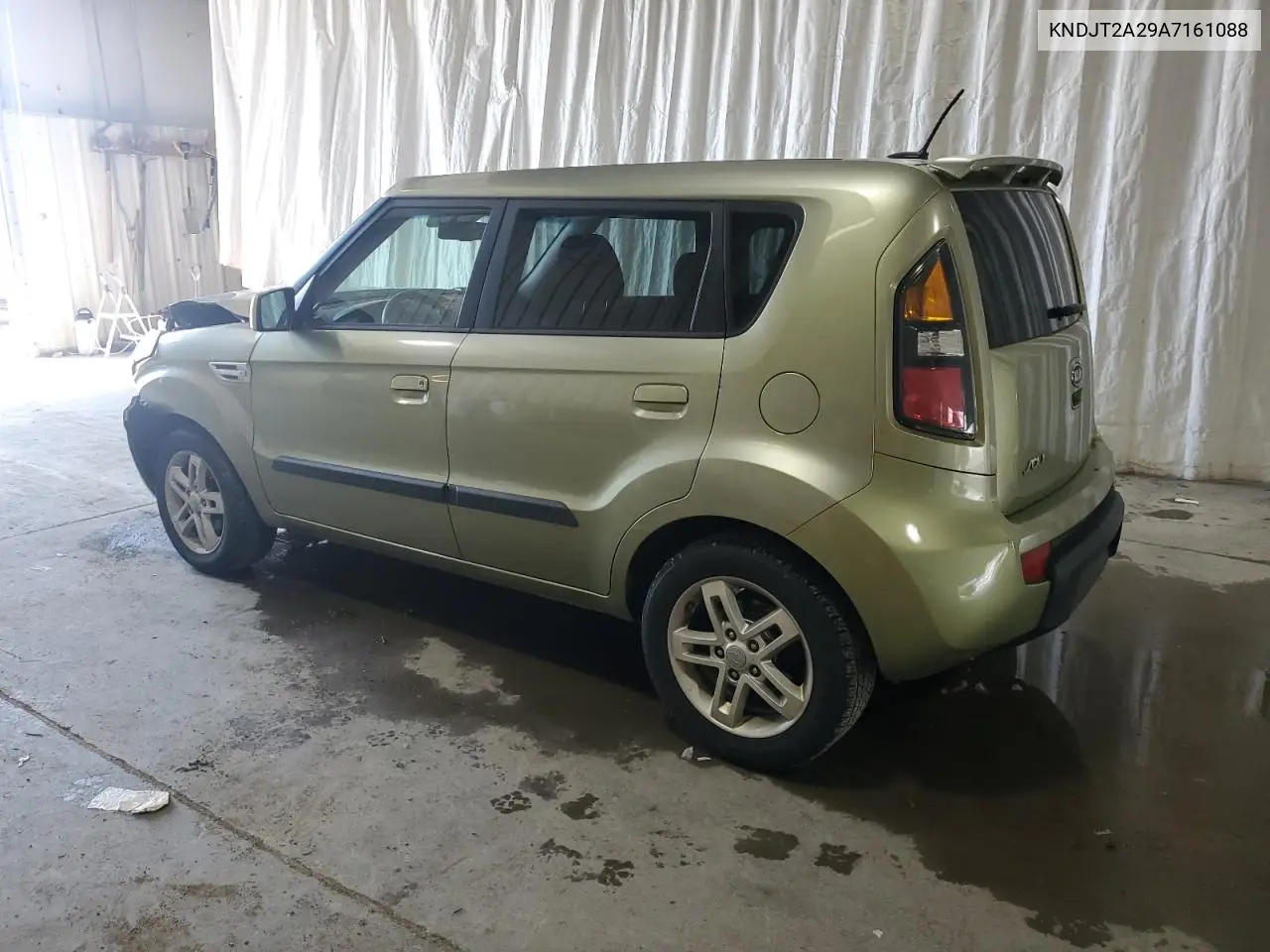2010 Kia Soul + VIN: KNDJT2A29A7161088 Lot: 62505535