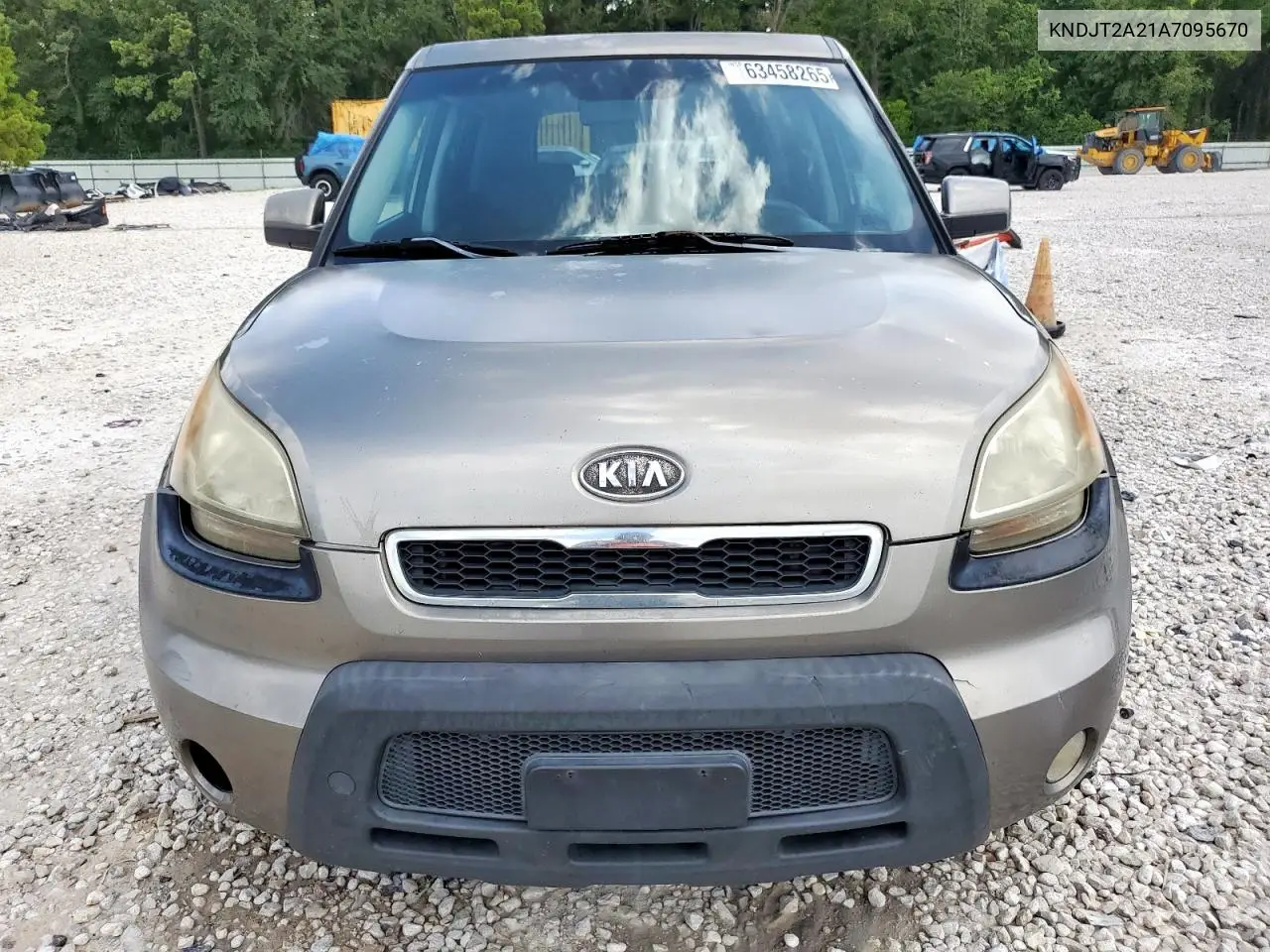 2010 Kia Soul + VIN: KNDJT2A21A7095670 Lot: 63458265