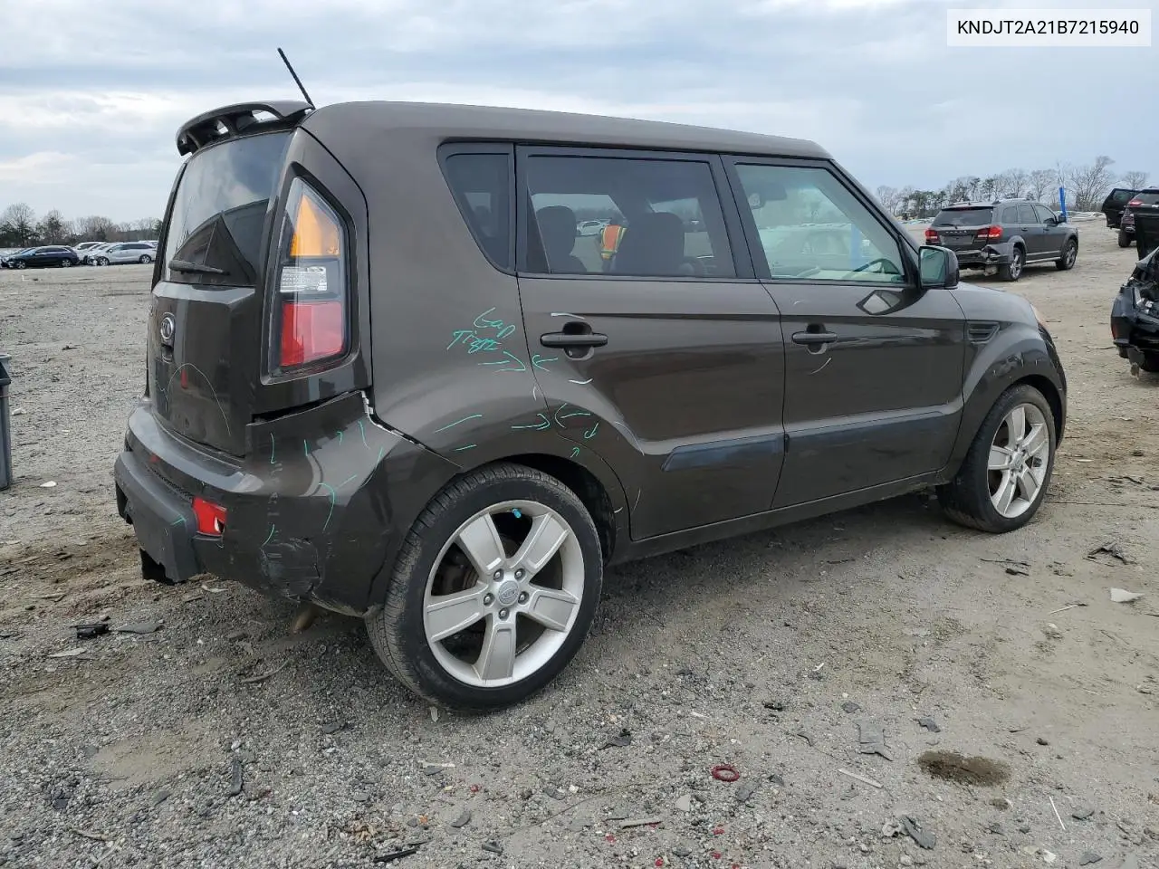 2011 Kia Soul + VIN: KNDJT2A21B7215940 Lot: 51127555