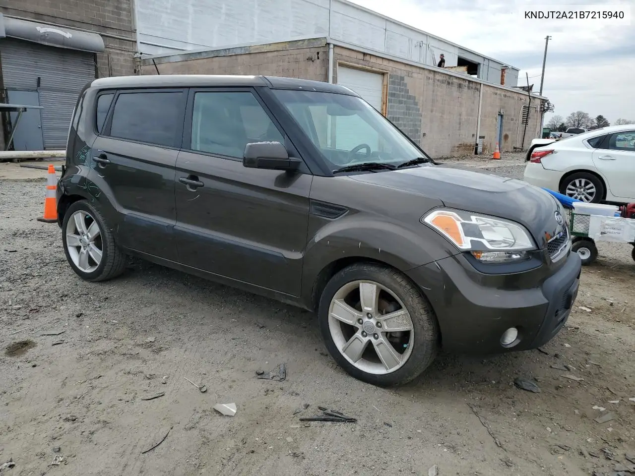 2011 Kia Soul + VIN: KNDJT2A21B7215940 Lot: 51127555