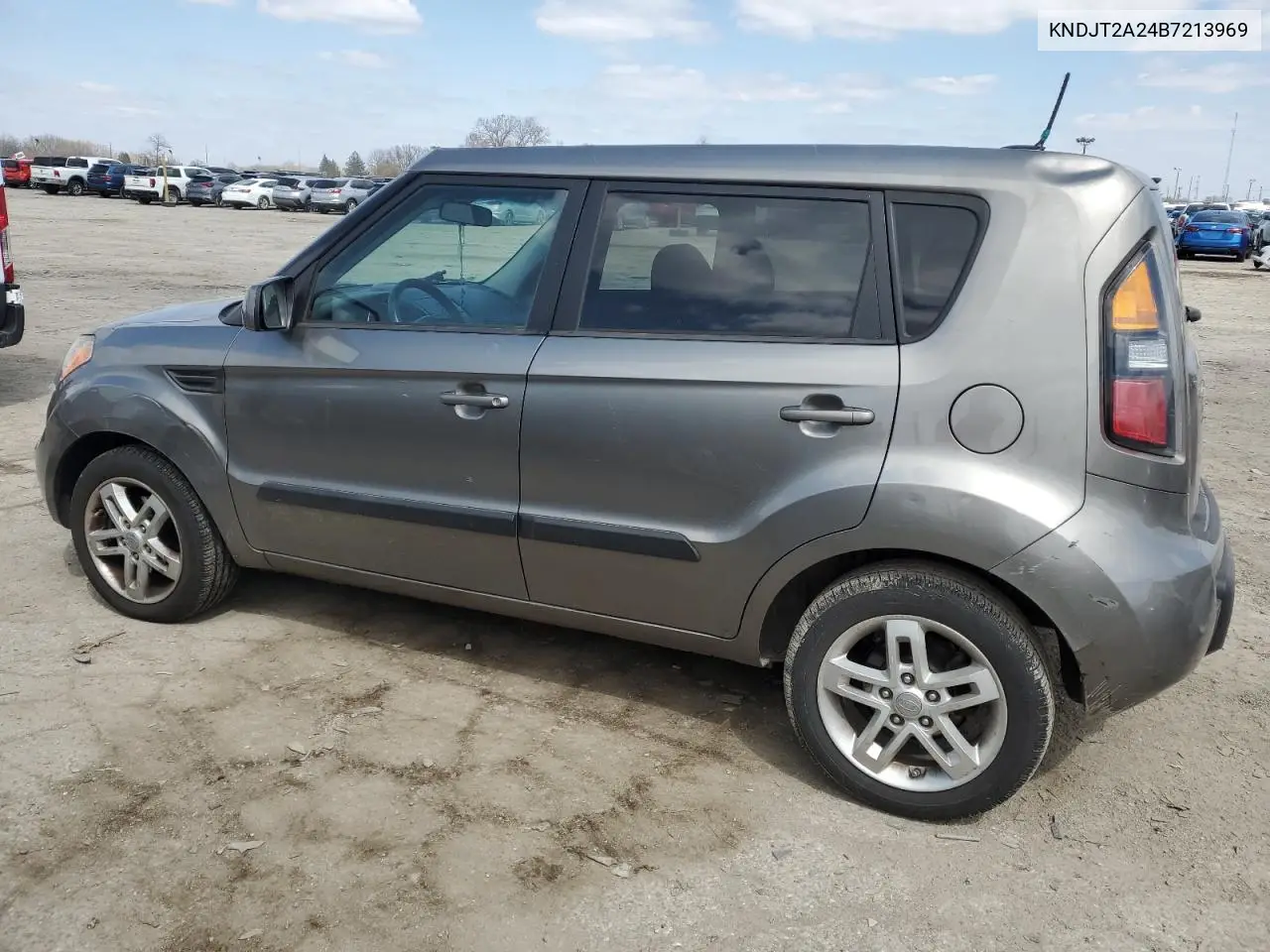 2011 Kia Soul + VIN: KNDJT2A24B7213969 Lot: 52932525