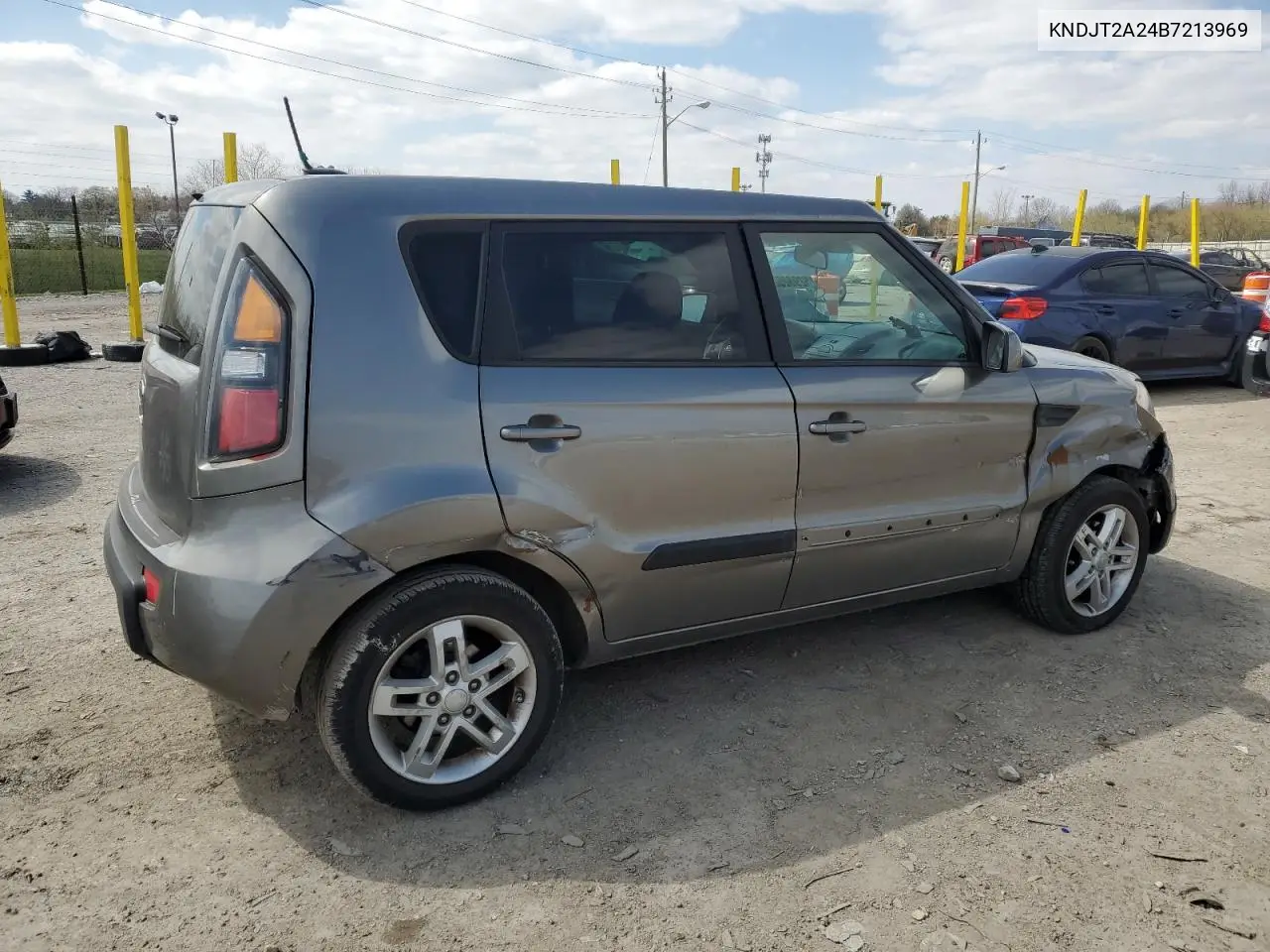 2011 Kia Soul + VIN: KNDJT2A24B7213969 Lot: 52932525
