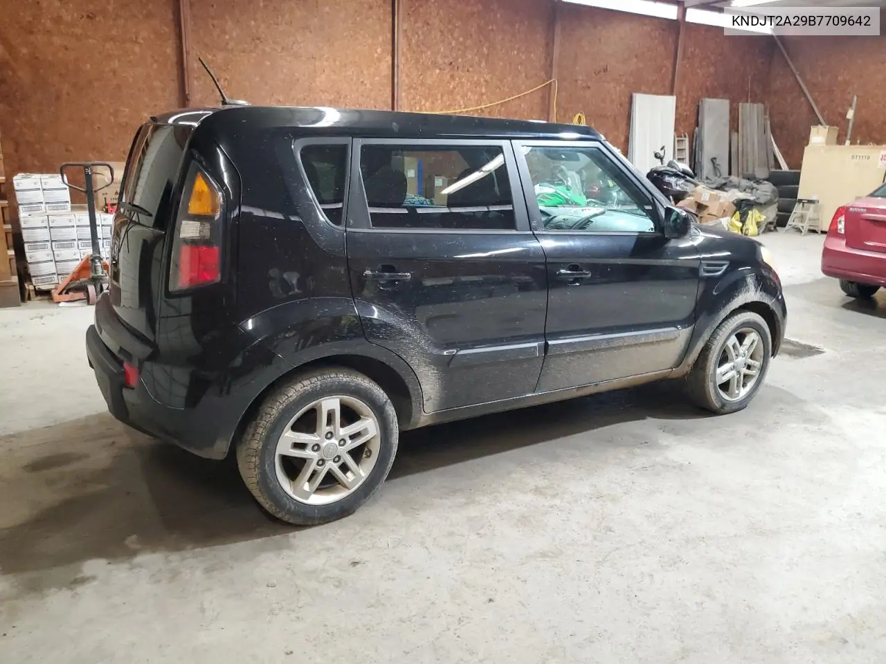 2011 Kia Soul + VIN: KNDJT2A29B7709642 Lot: 56644345