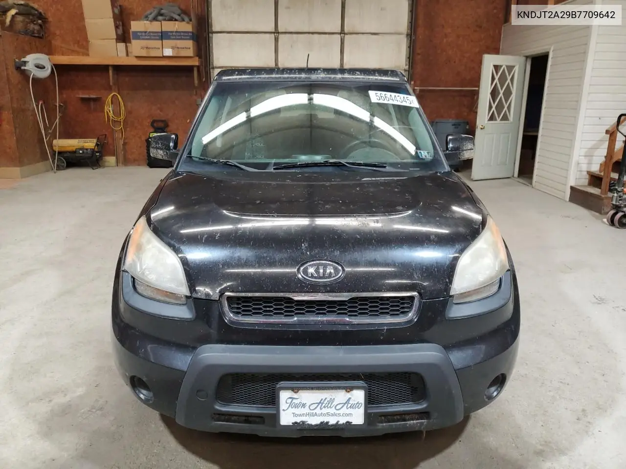 2011 Kia Soul + VIN: KNDJT2A29B7709642 Lot: 56644345