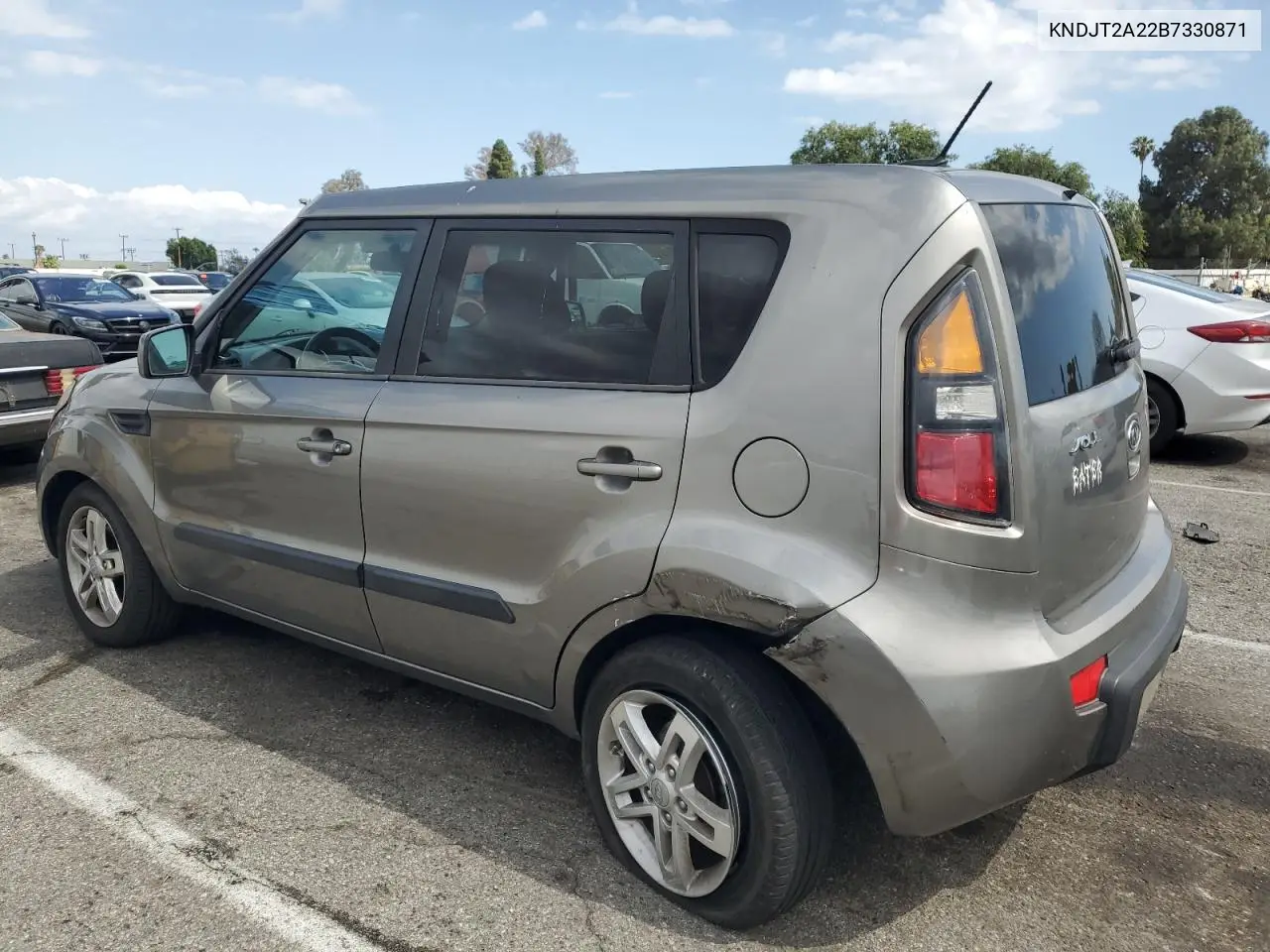 2011 Kia Soul + VIN: KNDJT2A22B7330871 Lot: 56785505