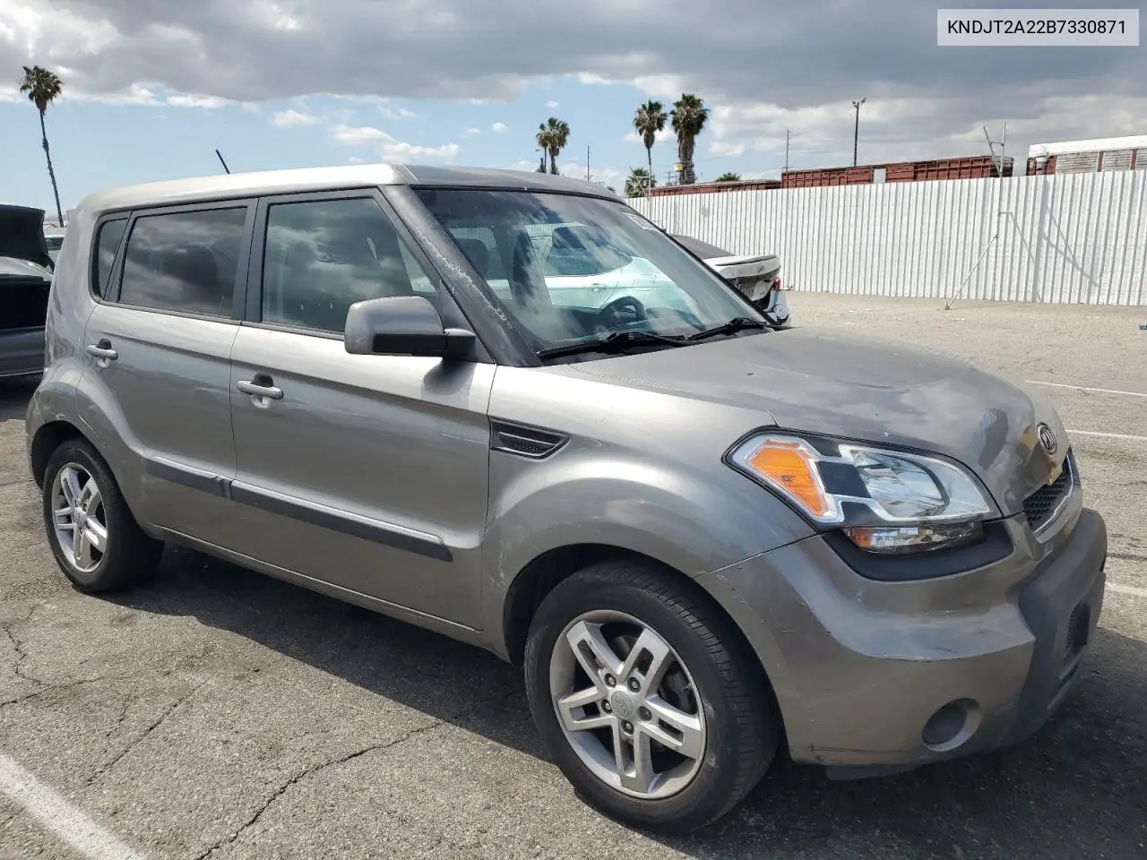 2011 Kia Soul + VIN: KNDJT2A22B7330871 Lot: 56785505
