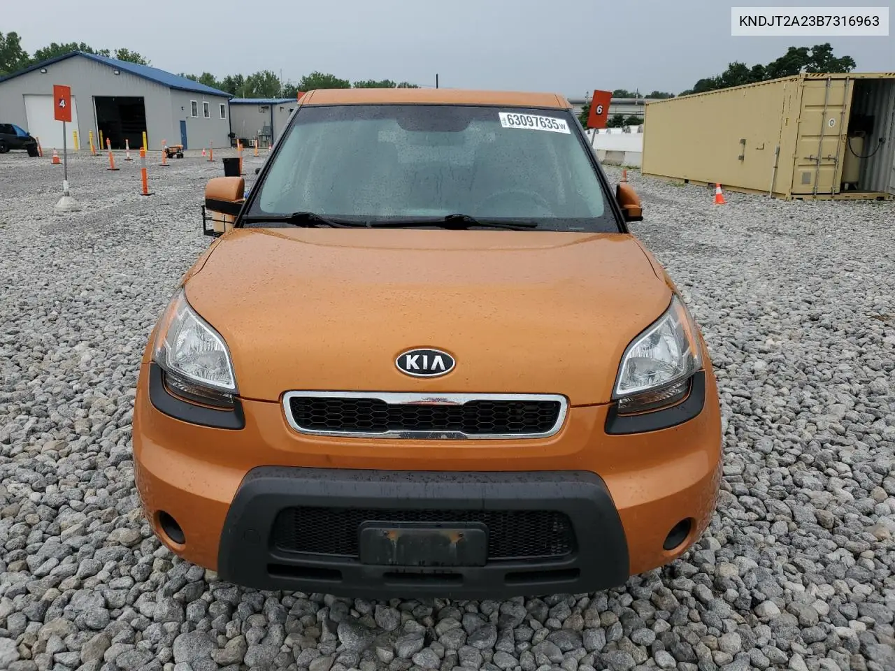 2011 Kia Soul + VIN: KNDJT2A23B7316963 Lot: 63097635
