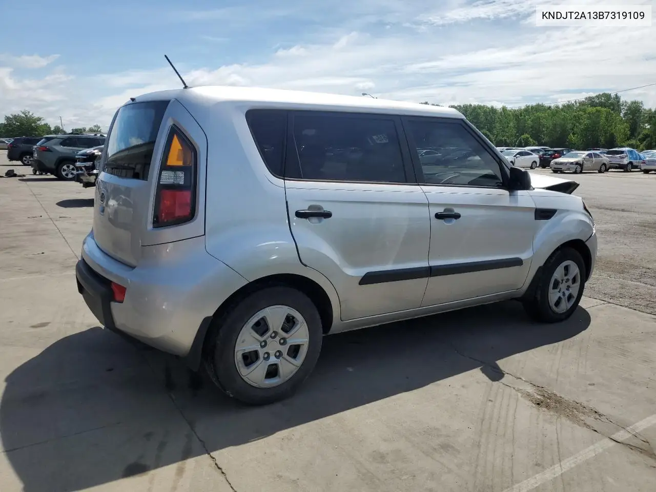 2011 Kia Soul VIN: KNDJT2A13B7319109 Lot: 63306615