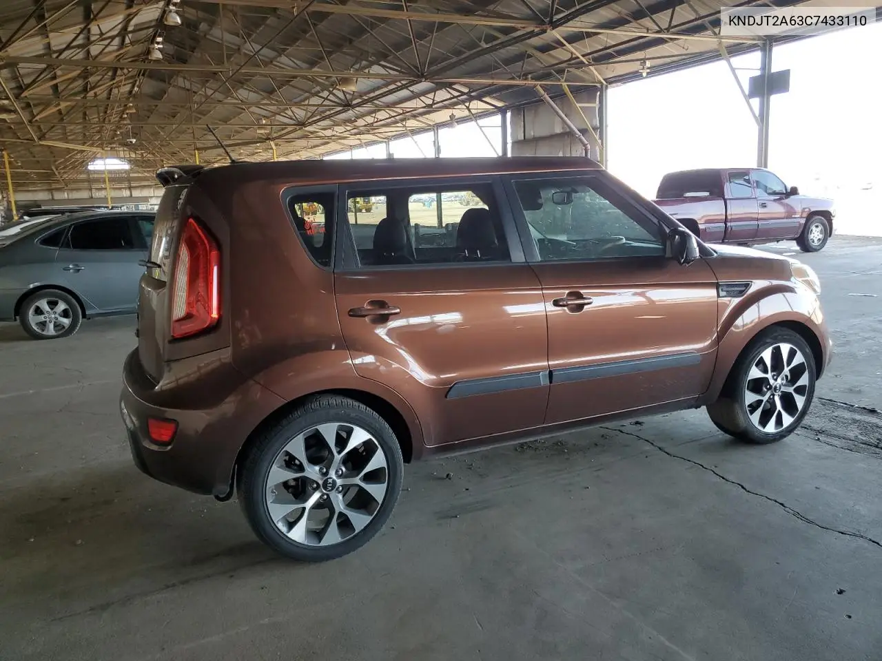 2012 Kia Soul + VIN: KNDJT2A63C7433110 Lot: 62741825