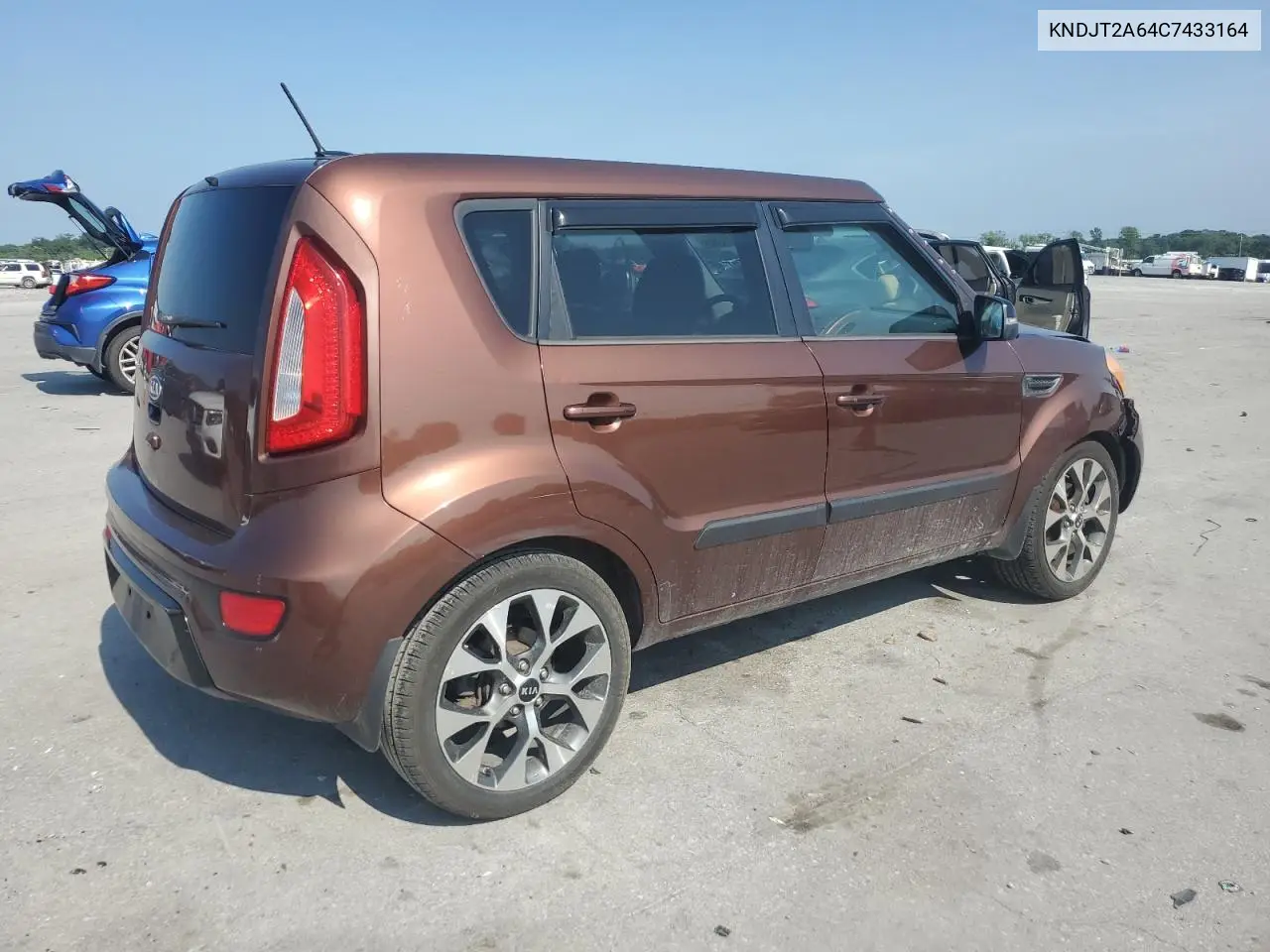 2012 Kia Soul + VIN: KNDJT2A64C7433164 Lot: 65215935