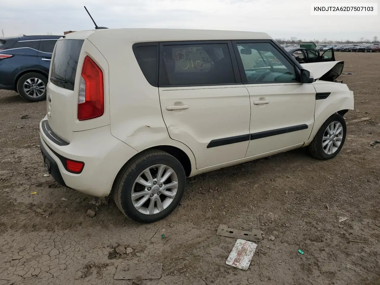 2013 Kia Soul + VIN: KNDJT2A62D7507103 Lot: 53498125