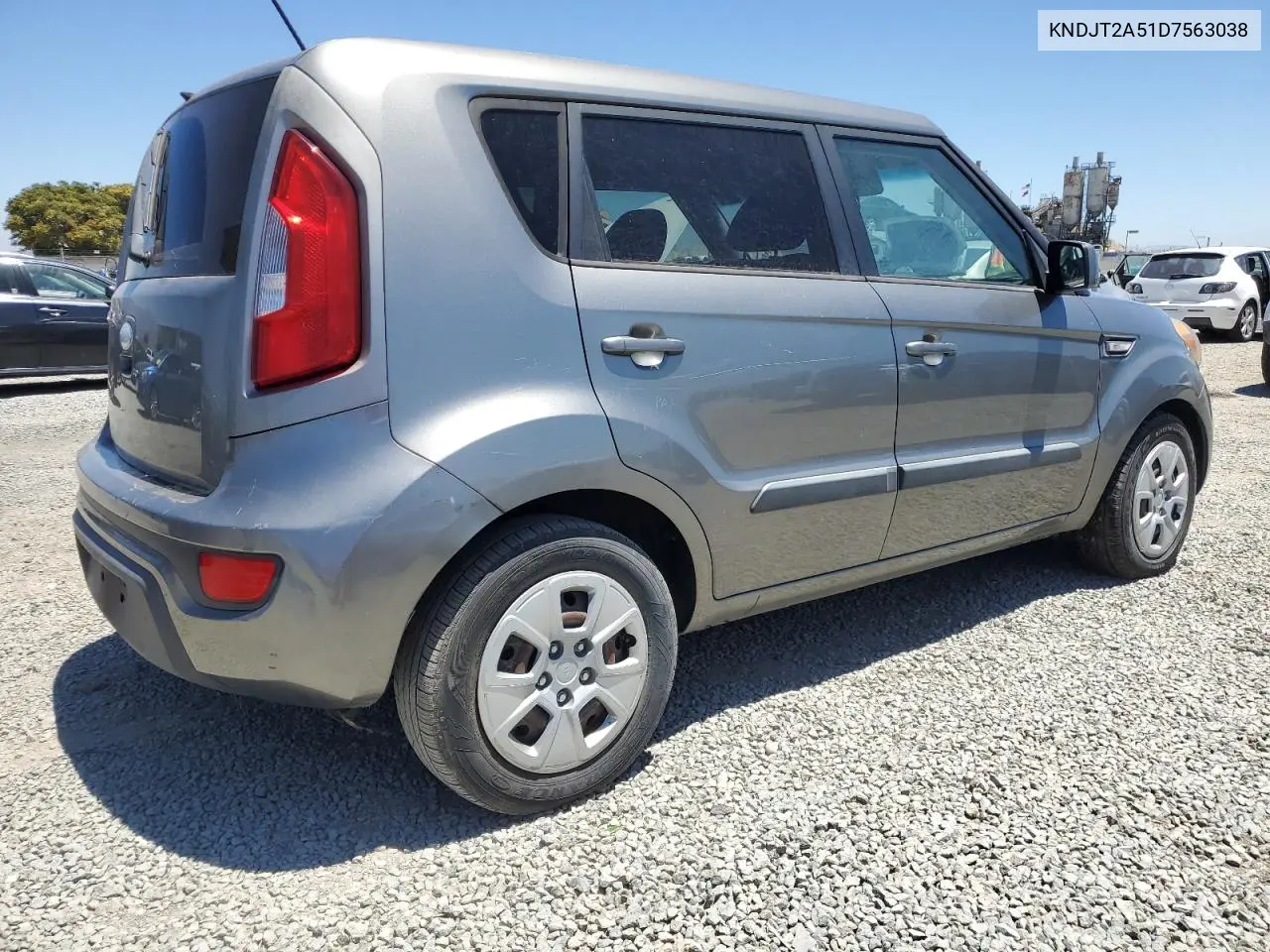 2013 Kia Soul VIN: KNDJT2A51D7563038 Lot: 63263005