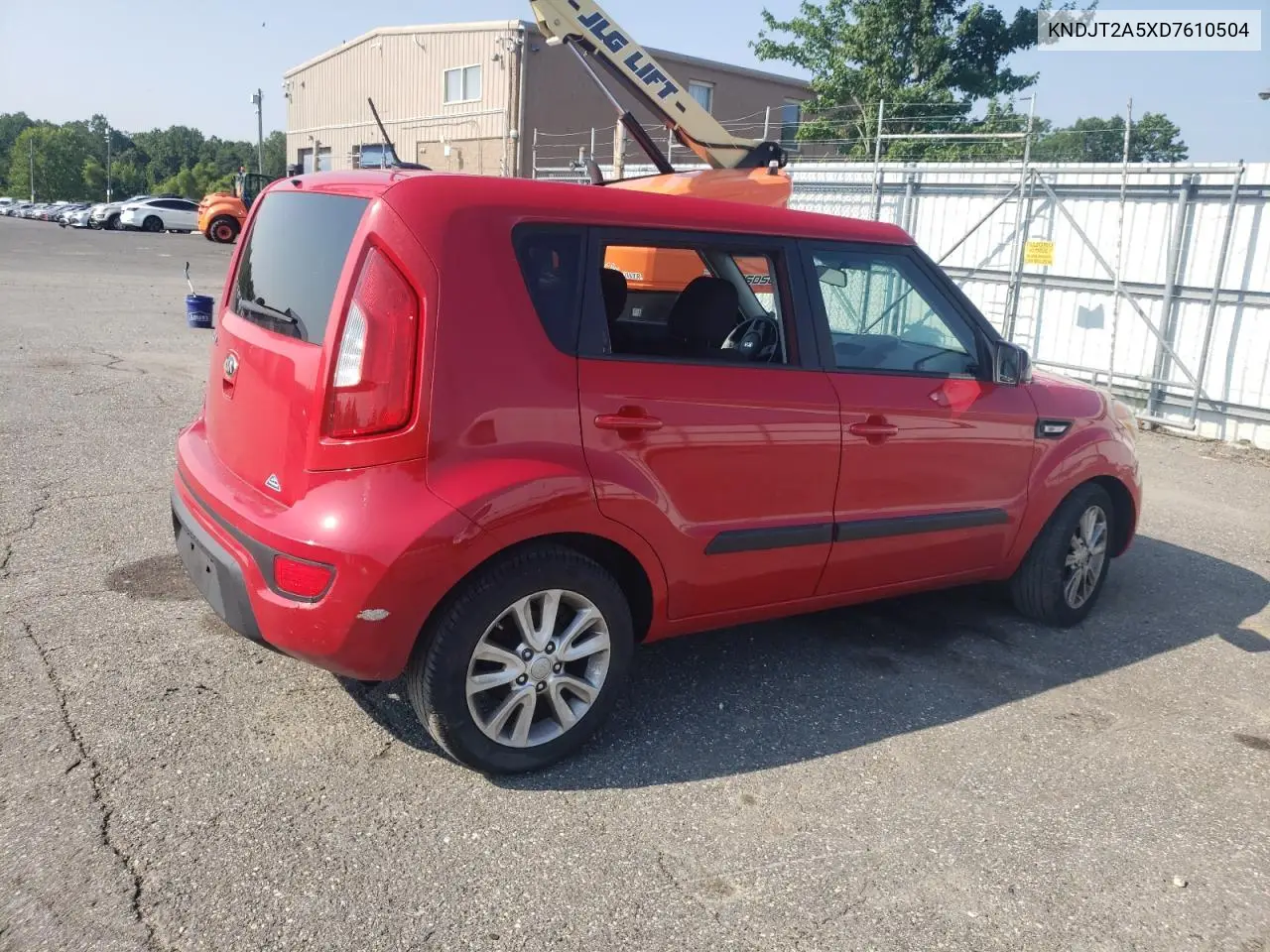 2013 Kia Soul VIN: KNDJT2A5XD7610504 Lot: 65831725