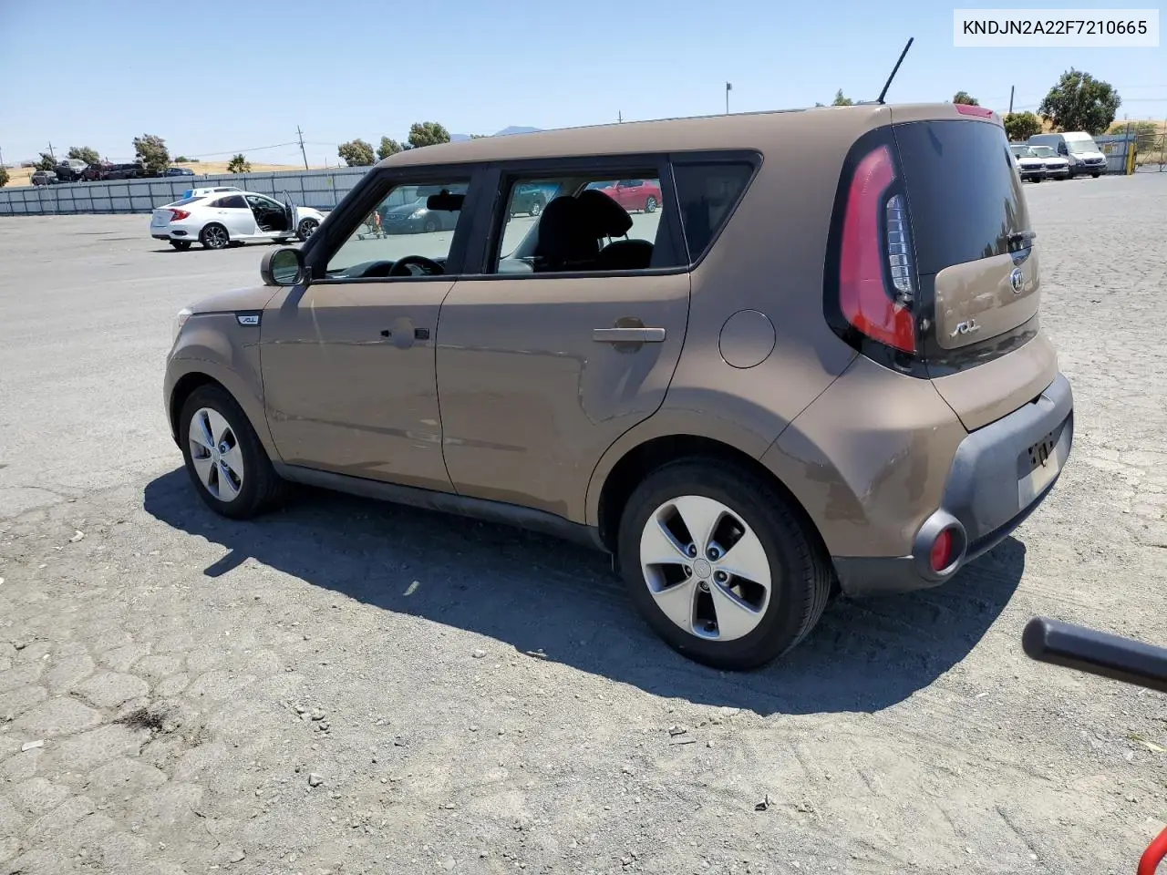 2015 Kia Soul VIN: KNDJN2A22F7210665 Lot: 62890495