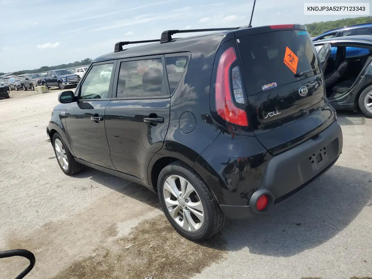 2015 Kia Soul + VIN: KNDJP3A52F7123343 Lot: 65786385