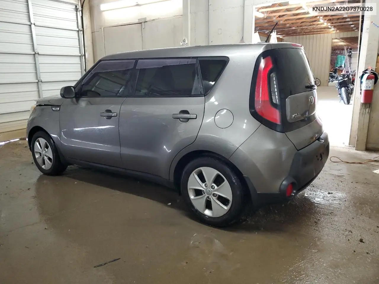 2016 Kia Soul VIN: KNDJN2A22G7370028 Lot: 56384025