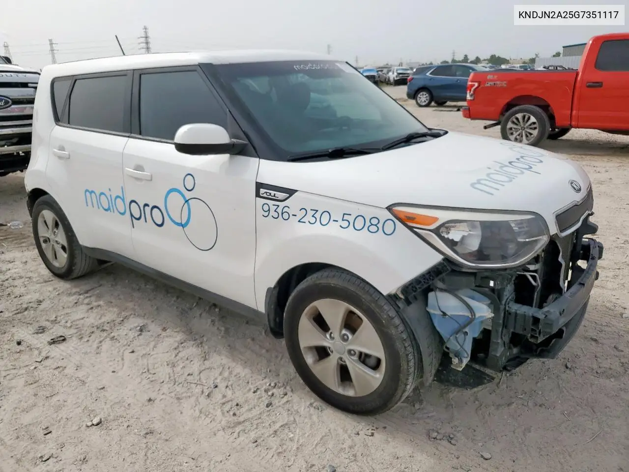 2016 Kia Soul VIN: KNDJN2A25G7351117 Lot: 57102895