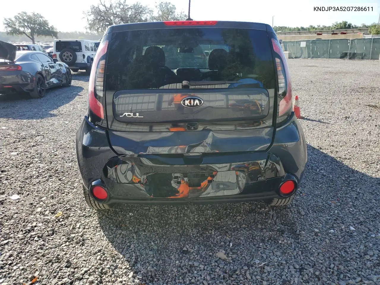 2016 Kia Soul + VIN: KNDJP3A52G7286611 Lot: 57131685