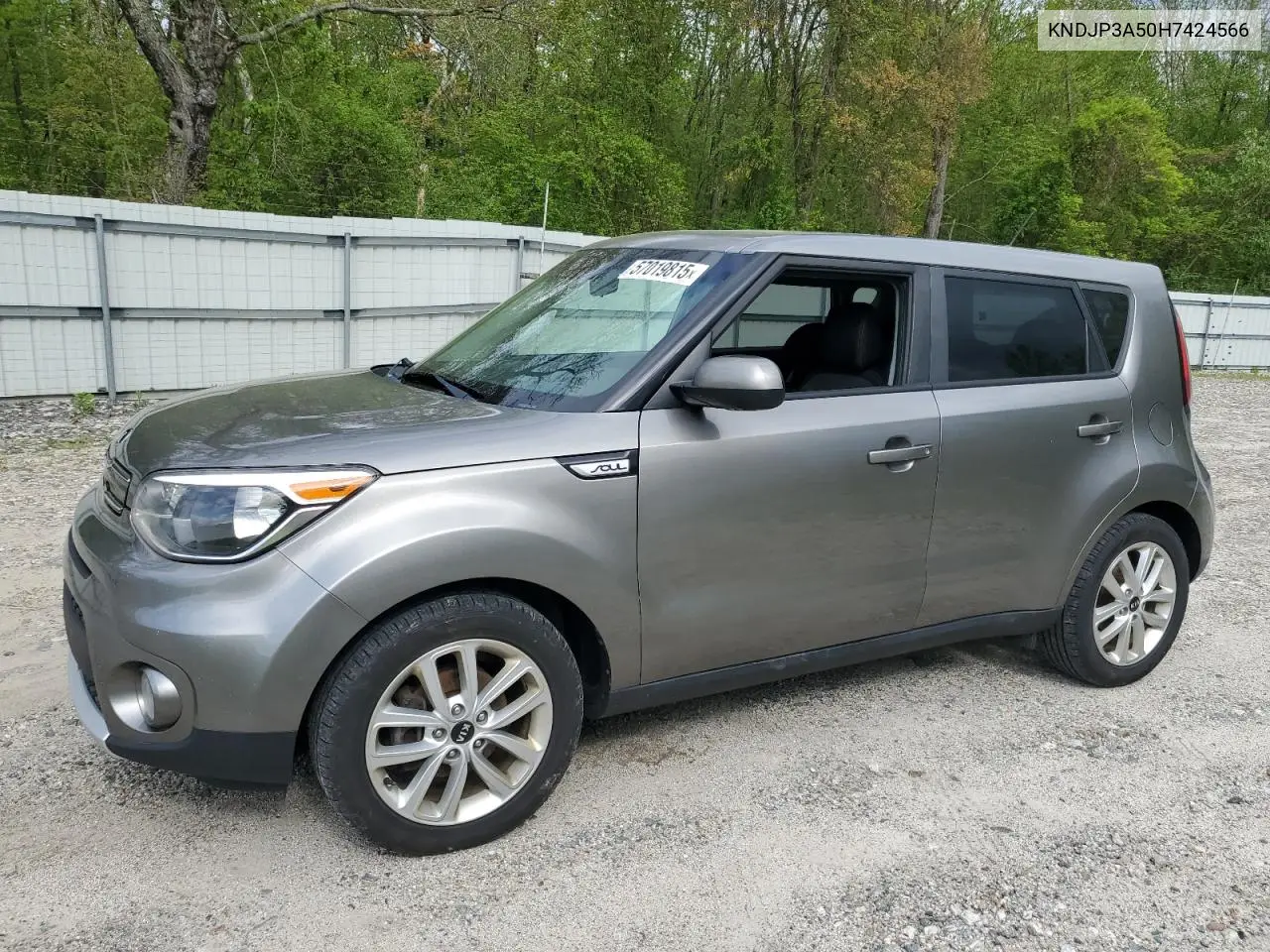 2017 Kia Soul + VIN: KNDJP3A50H7424566 Lot: 57019815
