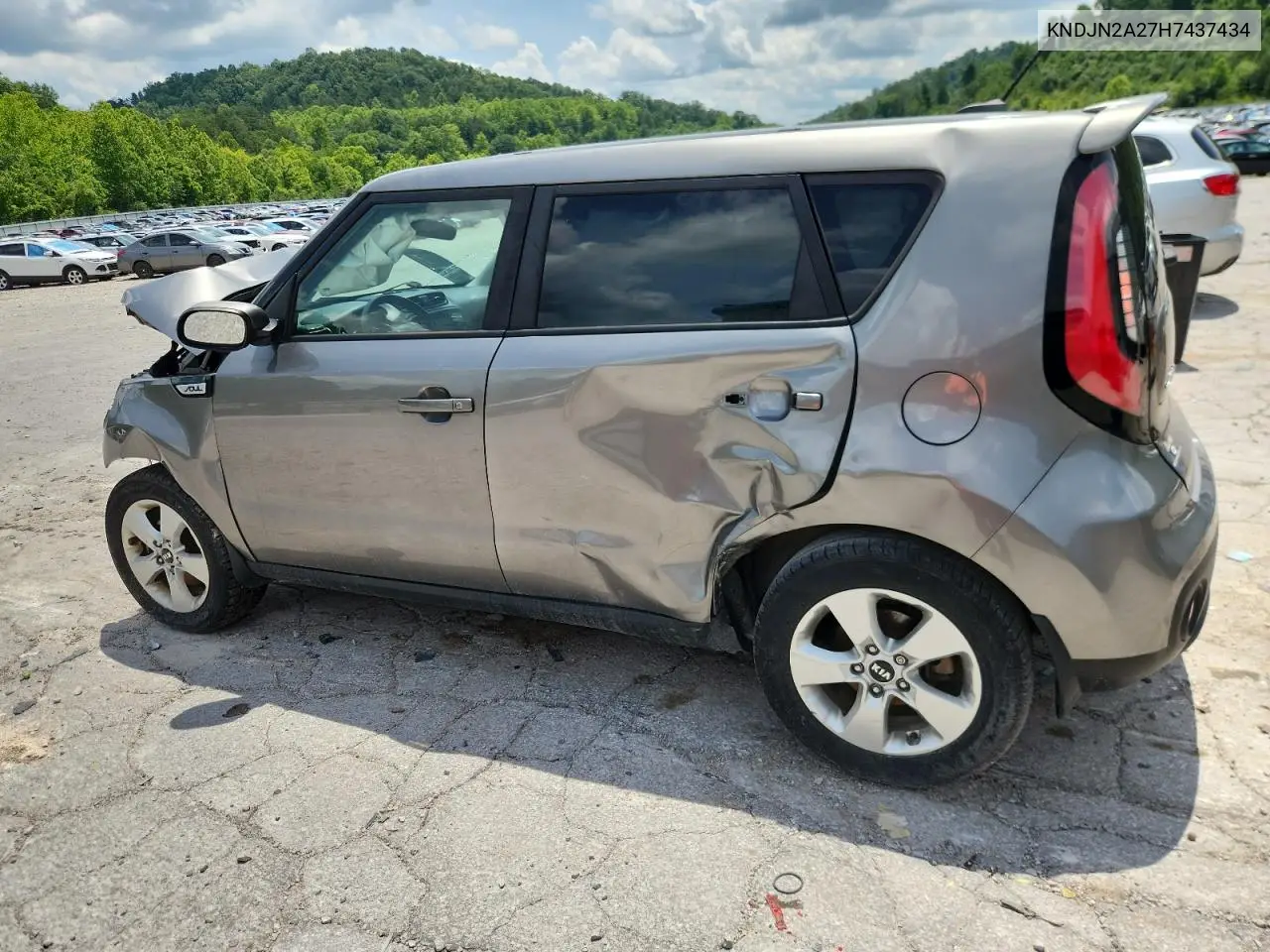 2017 Kia Soul VIN: KNDJN2A27H7437434 Lot: 62469255