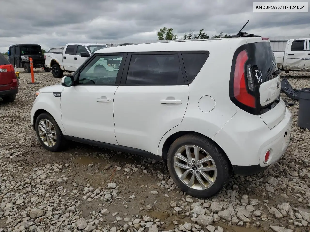 2017 Kia Soul + VIN: KNDJP3A57H7424824 Lot: 62897335