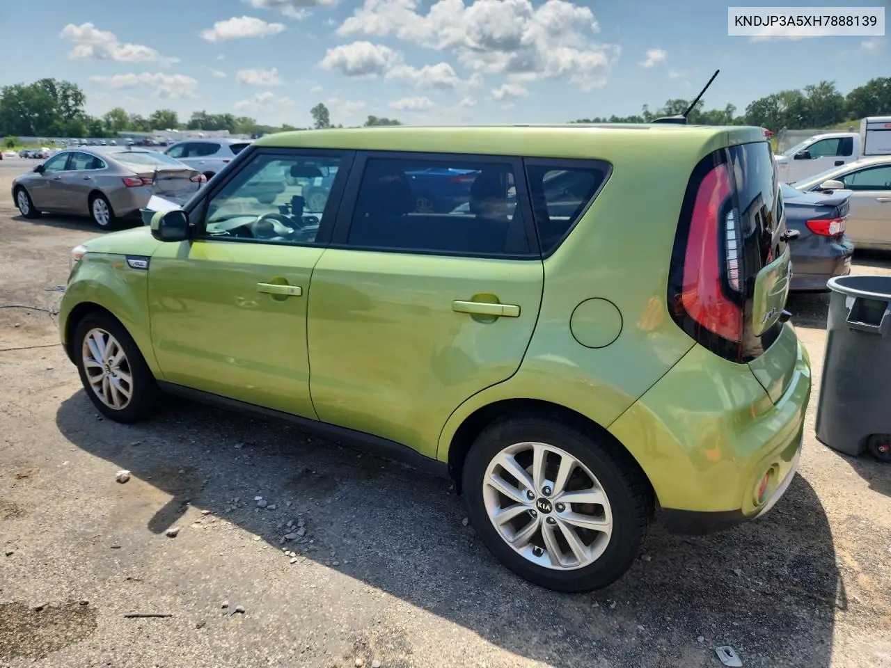 2017 Kia Soul + VIN: KNDJP3A5XH7888139 Lot: 63329995