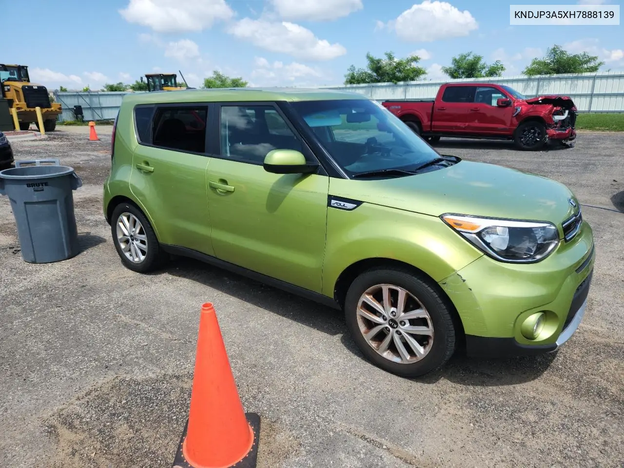 2017 Kia Soul + VIN: KNDJP3A5XH7888139 Lot: 63329995