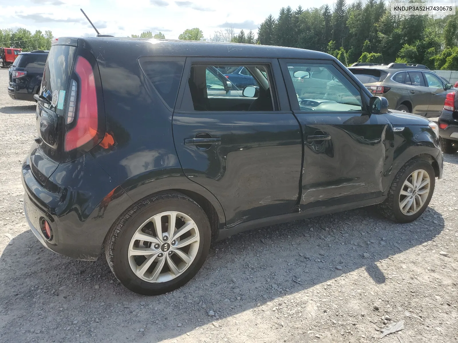 2017 Kia Soul + VIN: KNDJP3A52H7430675 Lot: 64593114