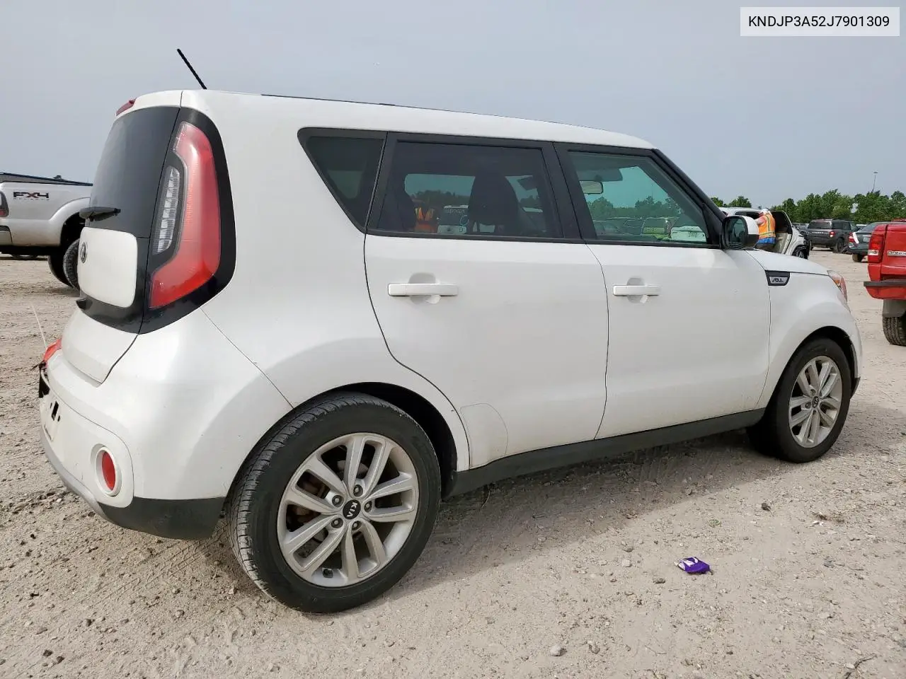 2018 Kia Soul + VIN: KNDJP3A52J7901309 Lot: 55956855