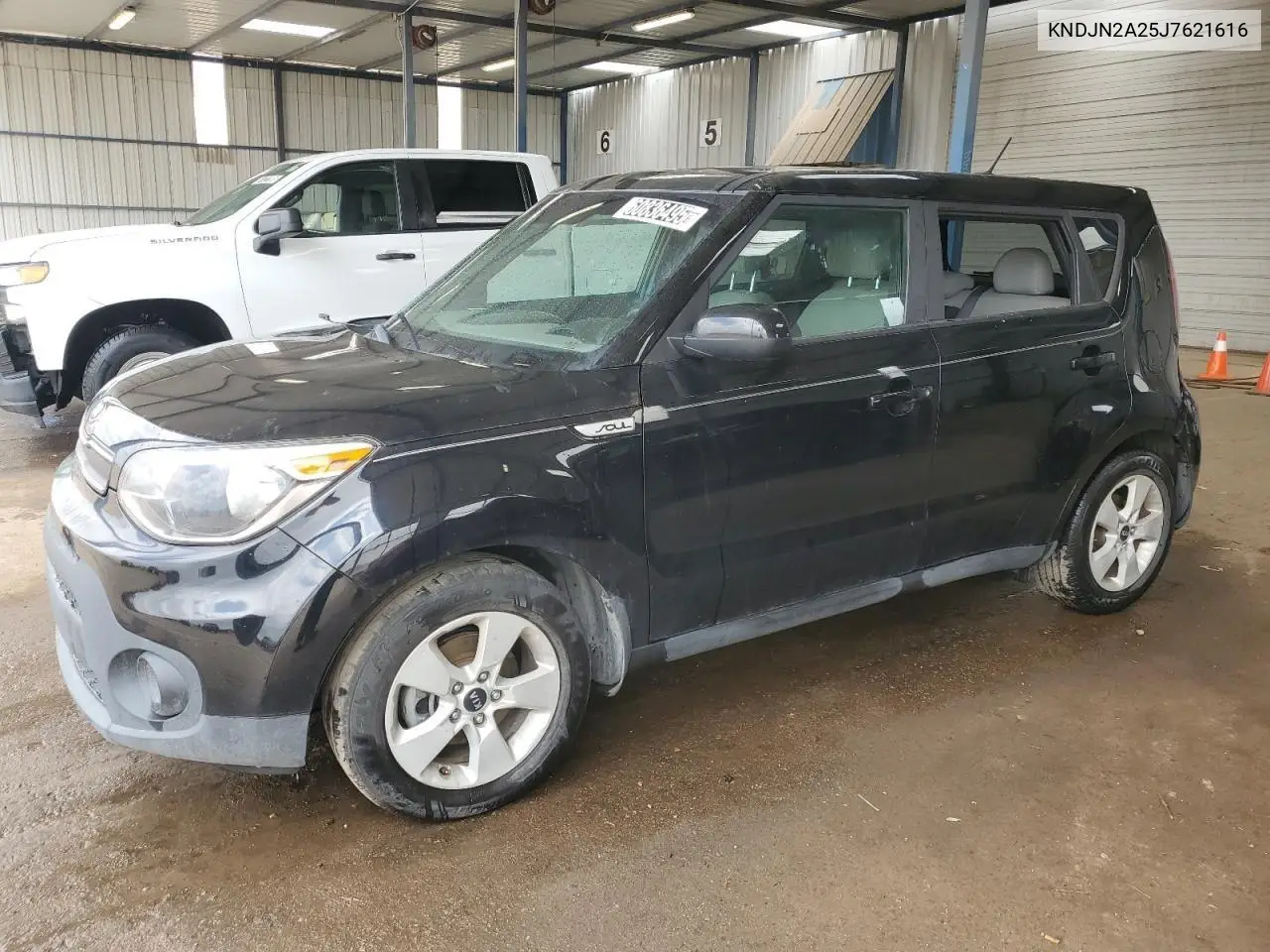 2018 Kia Soul VIN: KNDJN2A25J7621616 Lot: 60836495
