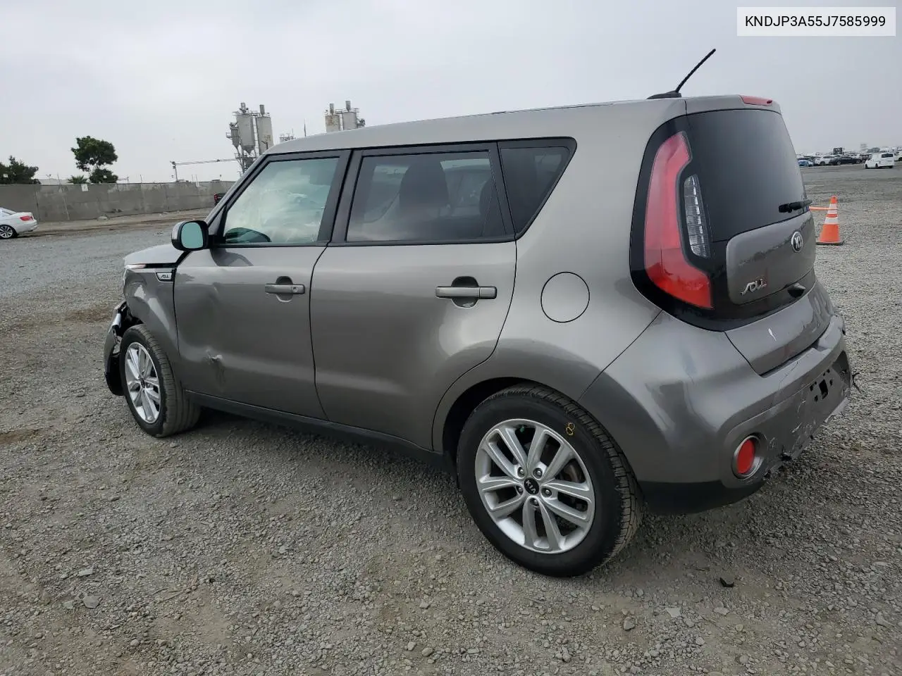 2018 Kia Soul + VIN: KNDJP3A55J7585999 Lot: 62793615