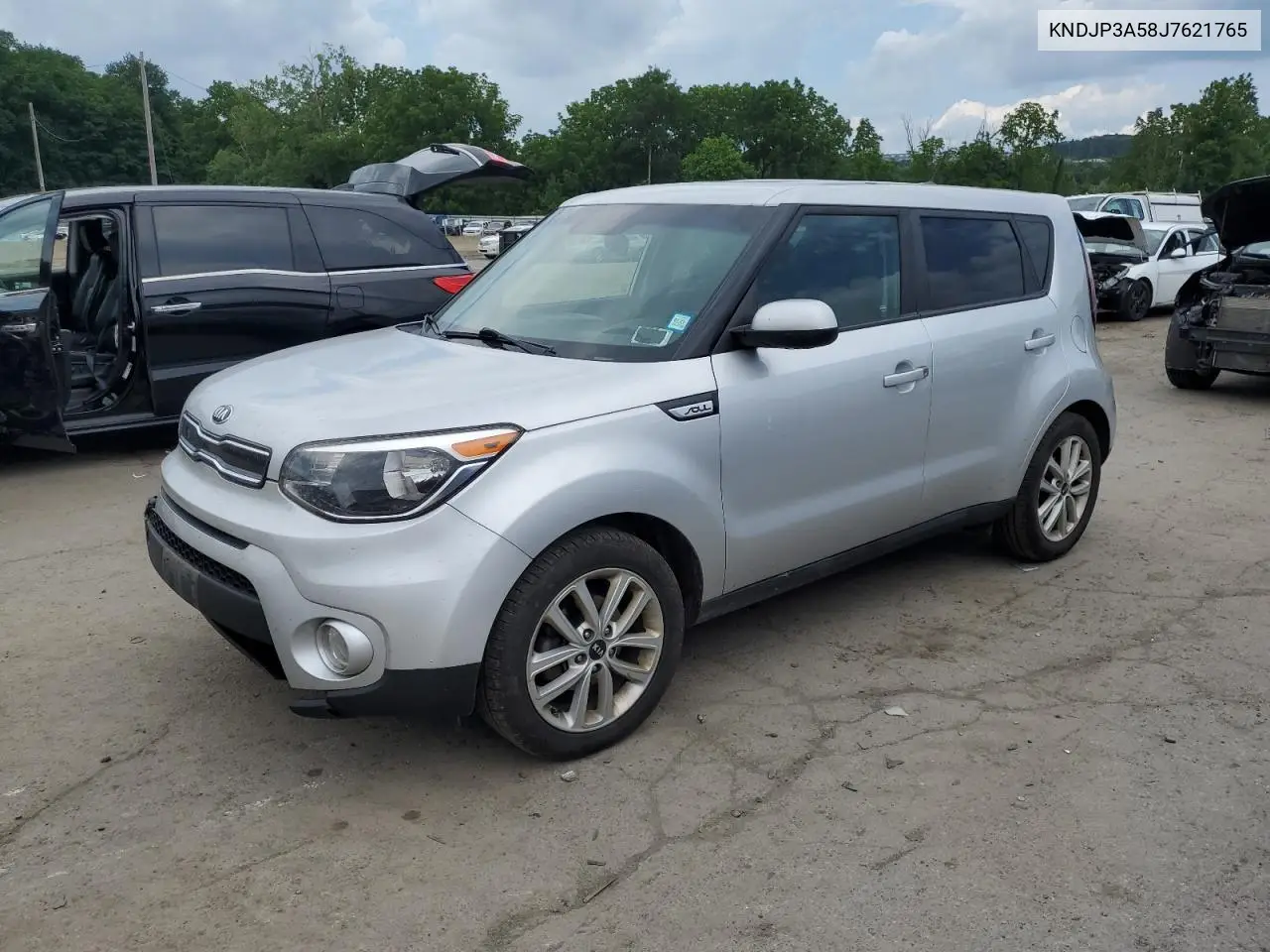 2018 Kia Soul + VIN: KNDJP3A58J7621765 Lot: 62870315