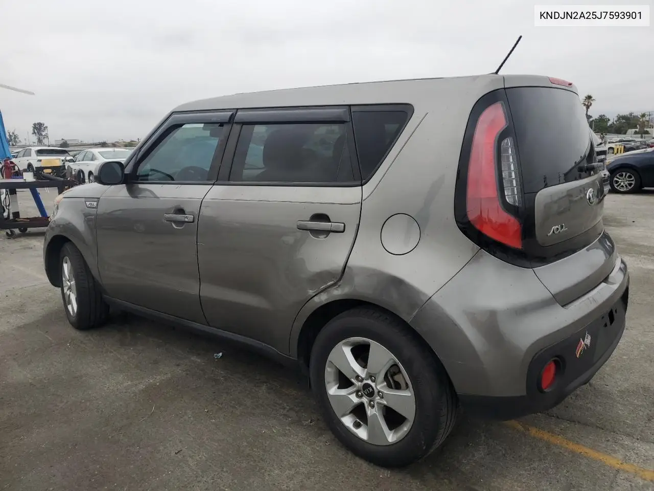 2018 Kia Soul VIN: KNDJN2A25J7593901 Lot: 65292255