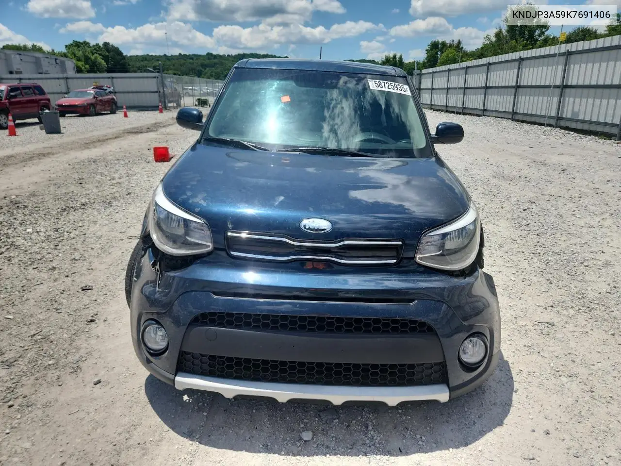 2019 Kia Soul + VIN: KNDJP3A59K7691406 Lot: 58725935