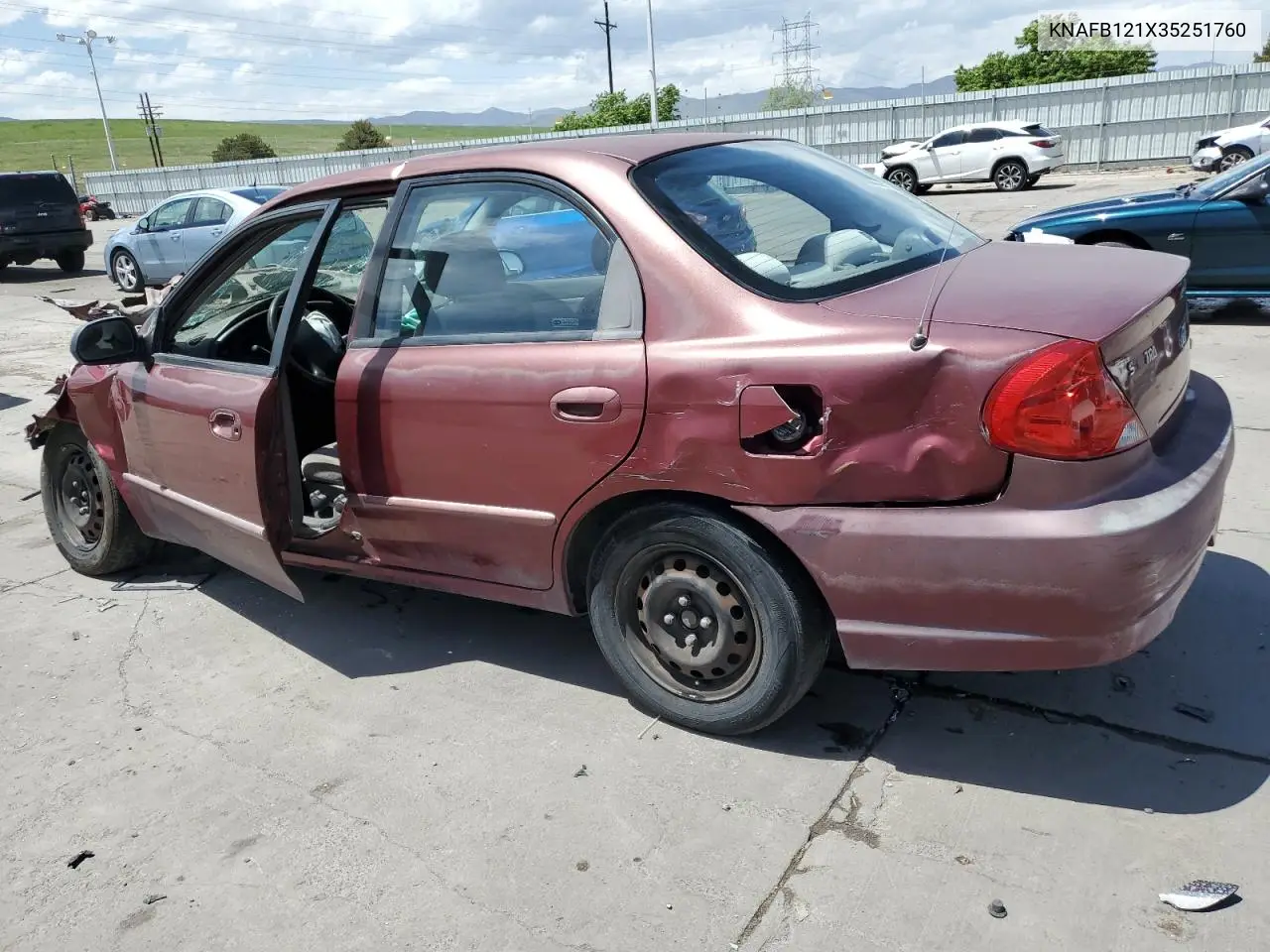 2003 Kia Spectra Base VIN: KNAFB121X35251760 Lot: 56752625