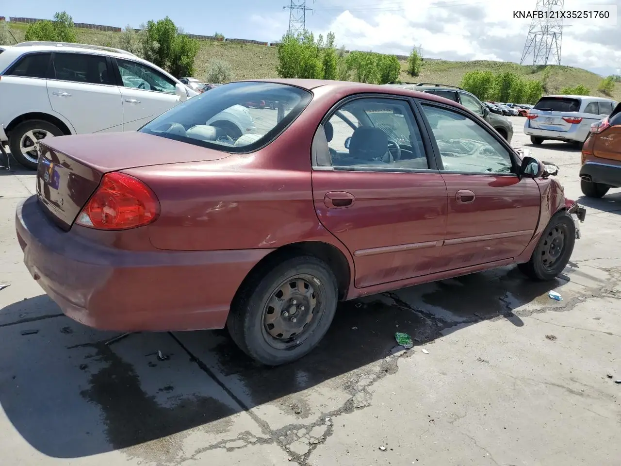 2003 Kia Spectra Base VIN: KNAFB121X35251760 Lot: 56752625