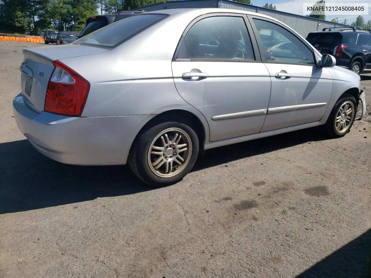 2004 Kia Spectra Lx VIN: KNAFE121245008405 Lot: 62411575