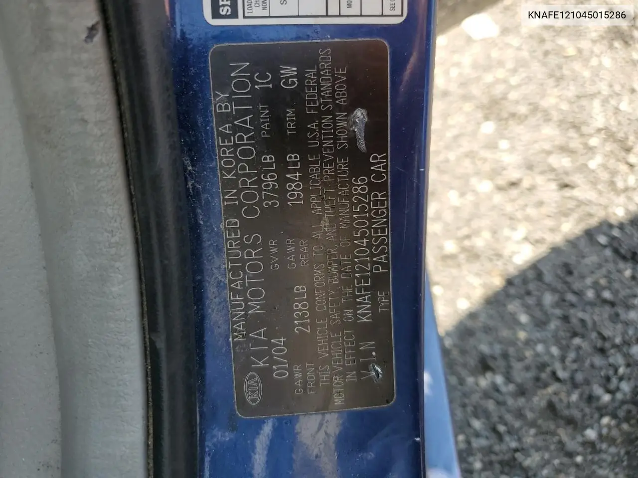 2004 Kia Spectra Lx VIN: KNAFE121045015286 Lot: 62996985