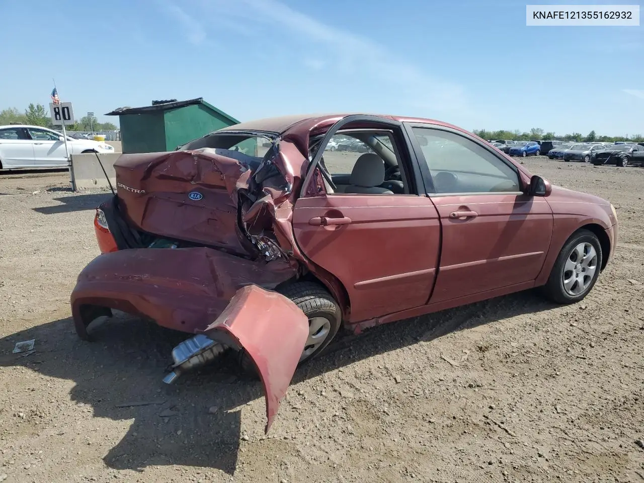 2005 Kia Spectra Lx VIN: KNAFE121355162932 Lot: 56292625