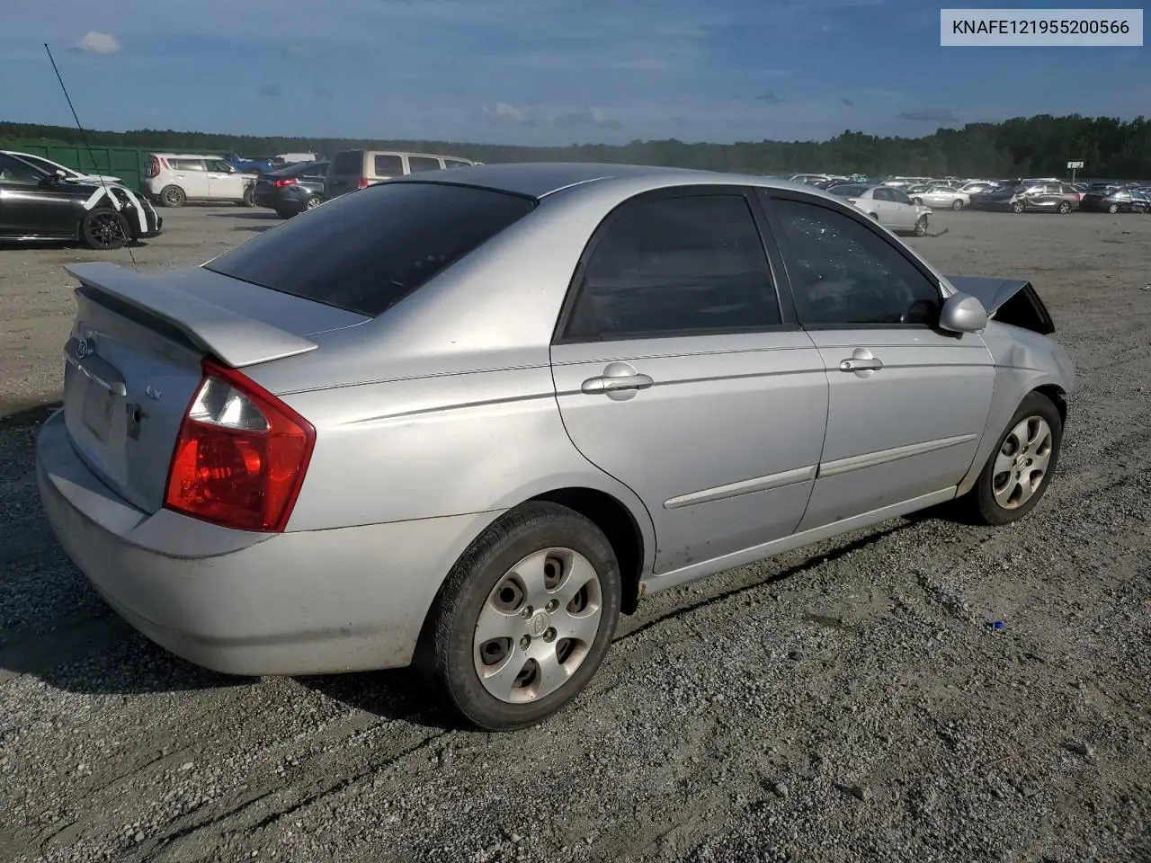 2005 Kia Spectra Lx VIN: KNAFE121955200566 Lot: 61530285