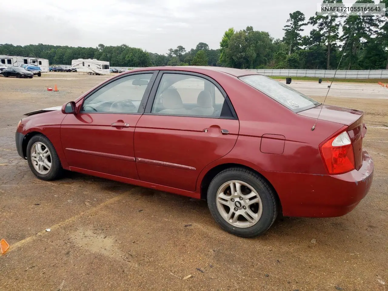 2005 Kia Spectra Lx VIN: KNAFE121055165643 Lot: 63760345