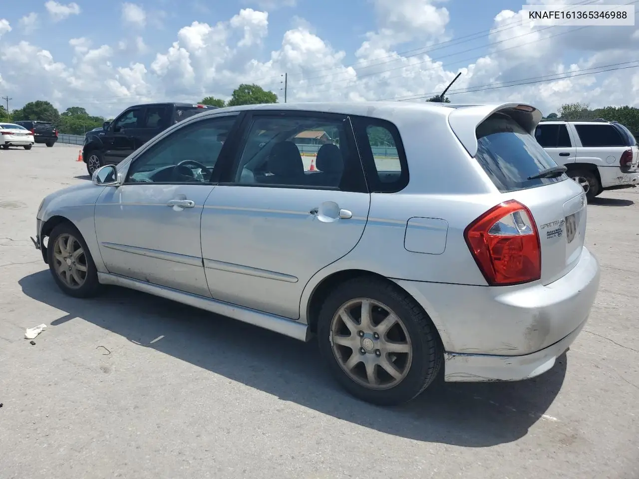 2006 Kia Spectra5 VIN: KNAFE161365346988 Lot: 61743025