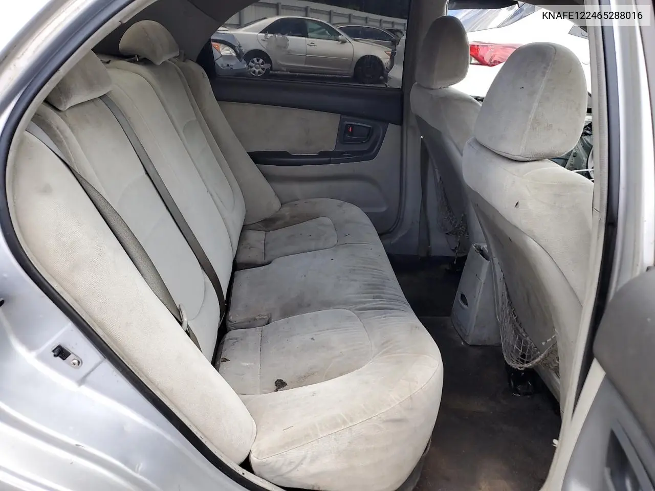 2006 Kia Spectra Lx VIN: KNAFE122465288016 Lot: 62855945