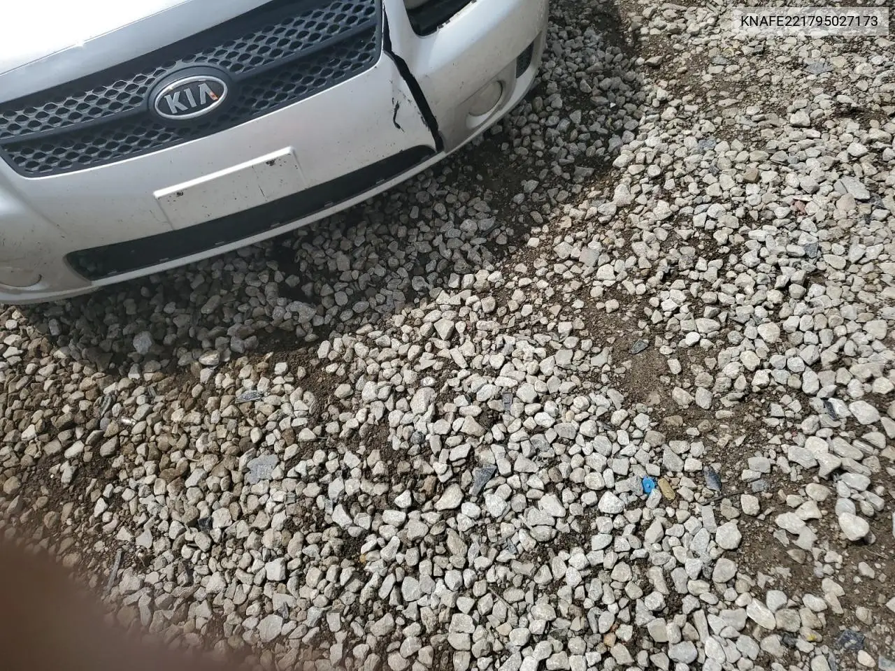 2009 Kia Spectra Ex VIN: KNAFE221795027173 Lot: 56683355