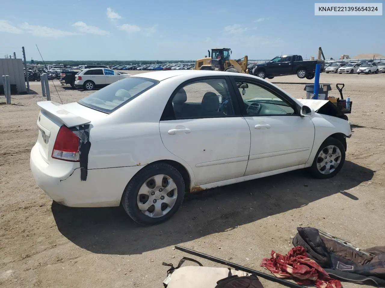 2009 Kia Spectra Ex VIN: KNAFE221395654324 Lot: 61235355