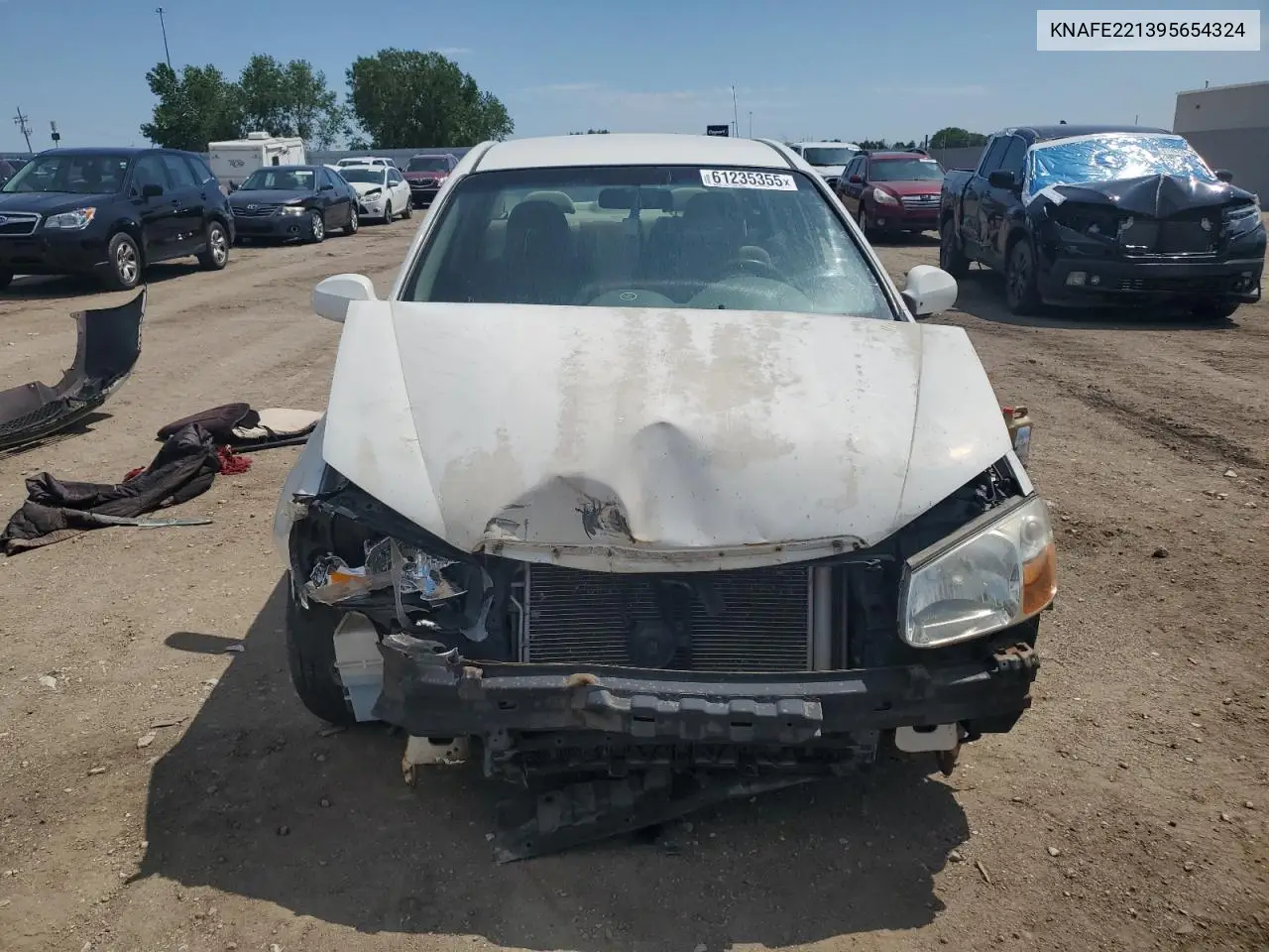 2009 Kia Spectra Ex VIN: KNAFE221395654324 Lot: 61235355