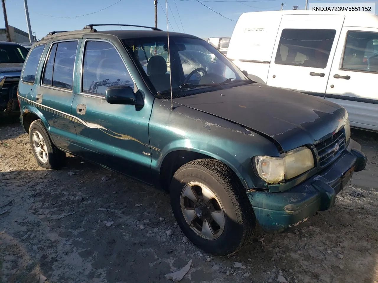 1997 Kia Sportage VIN: KNDJA7239V5551152 Lot: 70155841