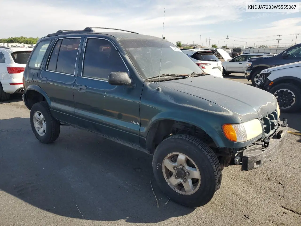1998 Kia Sportage VIN: KNDJA7233W5555067 Lot: 62295655