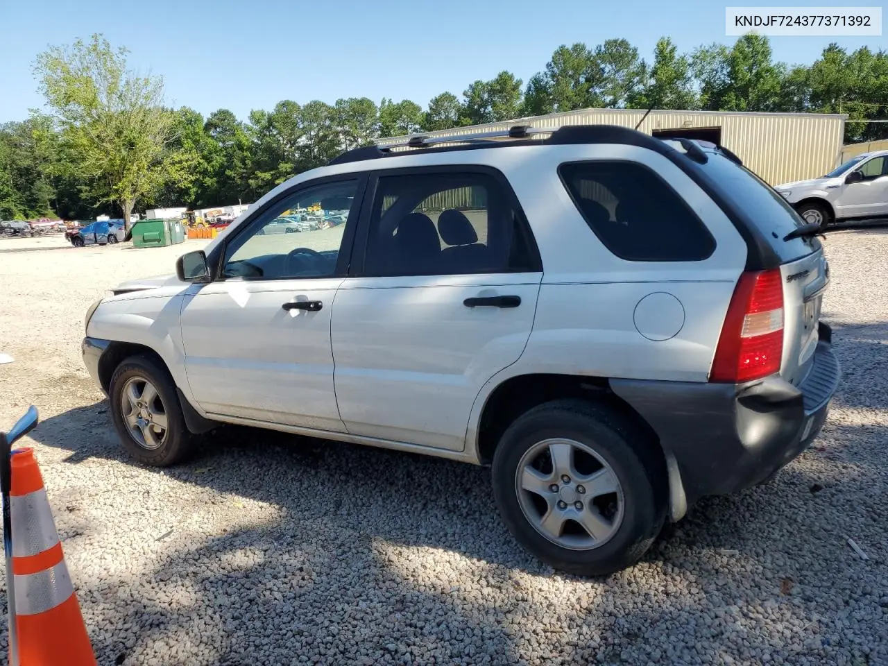 2007 Kia Sportage Lx VIN: KNDJF724377371392 Lot: 61911755
