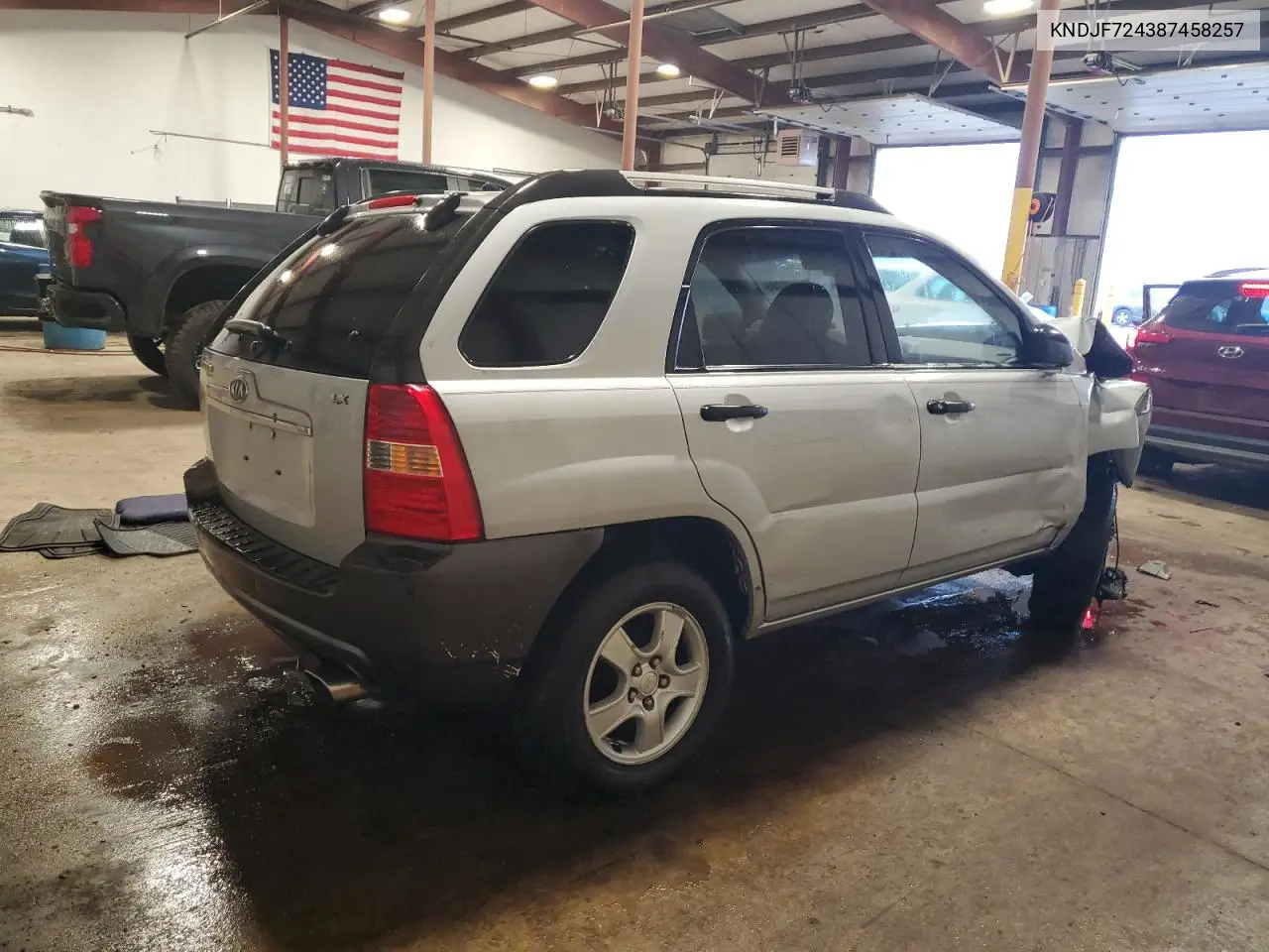 2008 Kia Sportage Lx VIN: KNDJF724387458257 Lot: 61022735